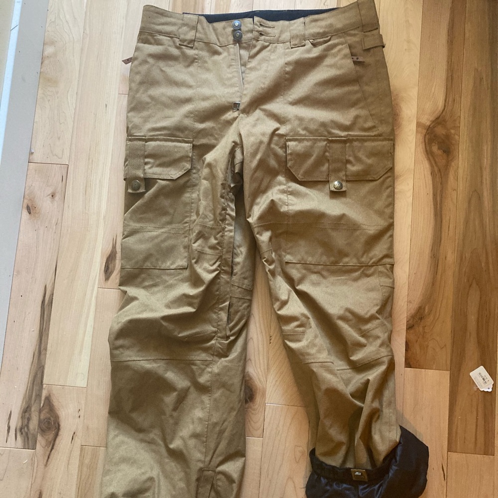 DC snow pants